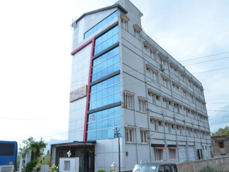 7 Hills Inn Tirupati Exterior foto